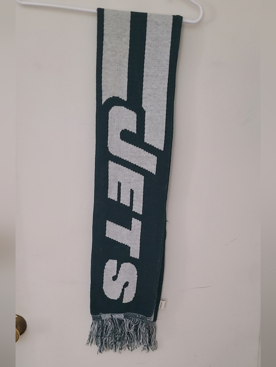 NFL Other - New York Jets Knit Scarf in Green and White